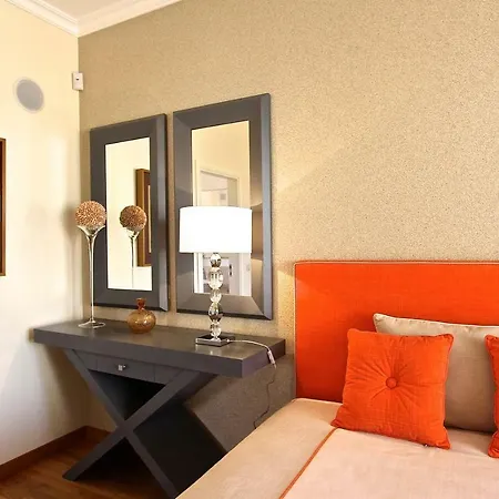 Maelouance 92- Clever Details Willa