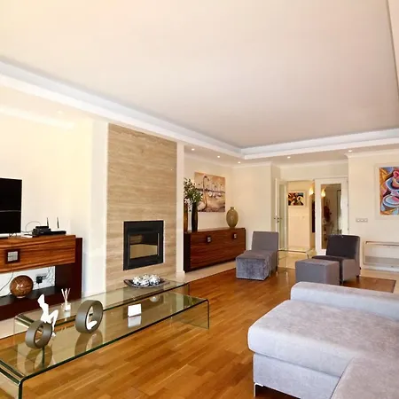 Maelouance 92- Clever Details *