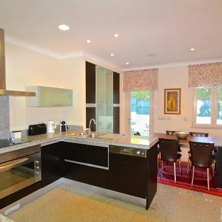 Maelouance 92- Clever Details *